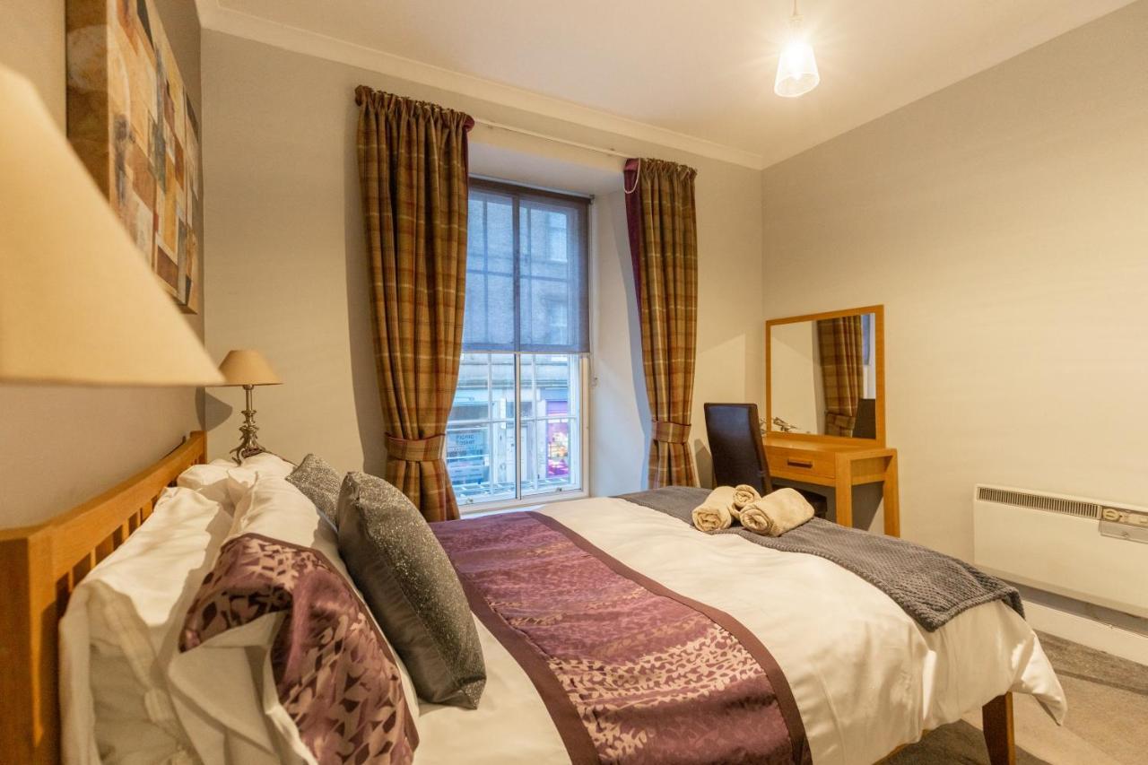 Two Bedroom Apartment Within Walking Distance To City Centre EDI Exterior photo