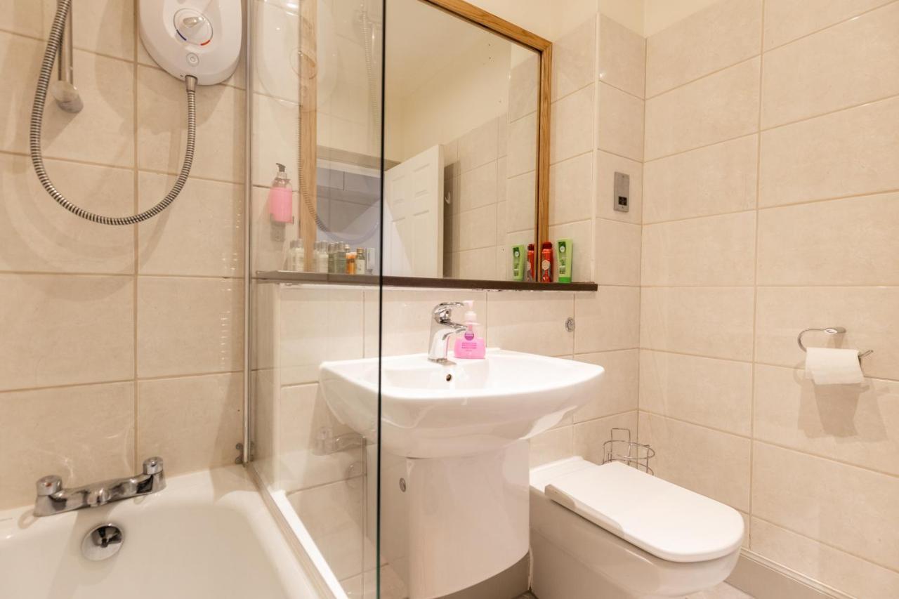 Two Bedroom Apartment Within Walking Distance To City Centre EDI Exterior photo