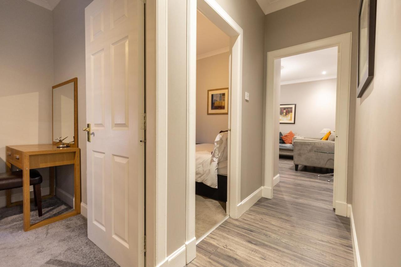 Two Bedroom Apartment Within Walking Distance To City Centre EDI Exterior photo