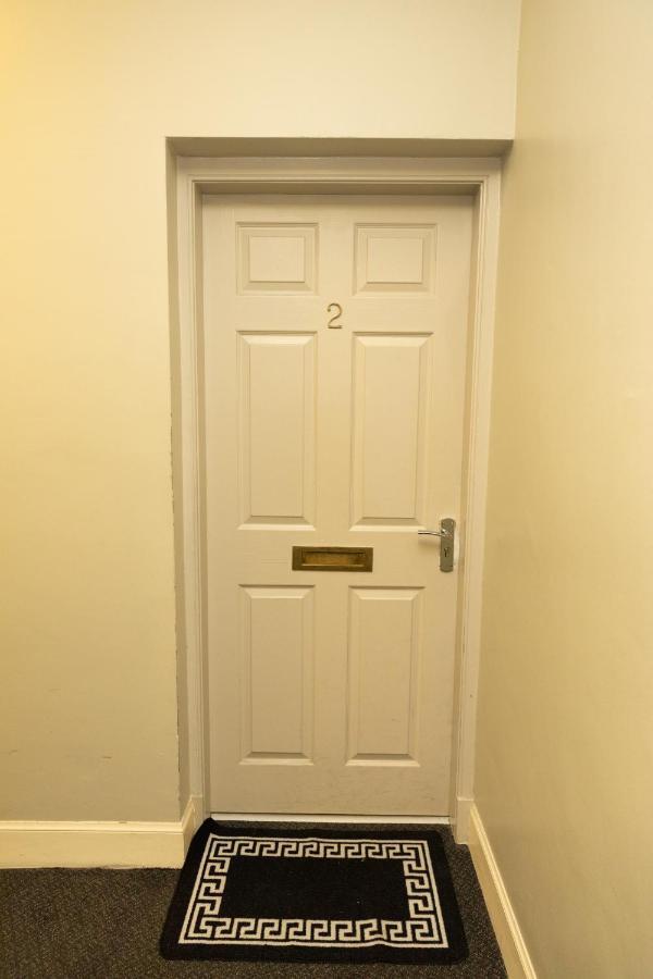 Two Bedroom Apartment Within Walking Distance To City Centre EDI Exterior photo
