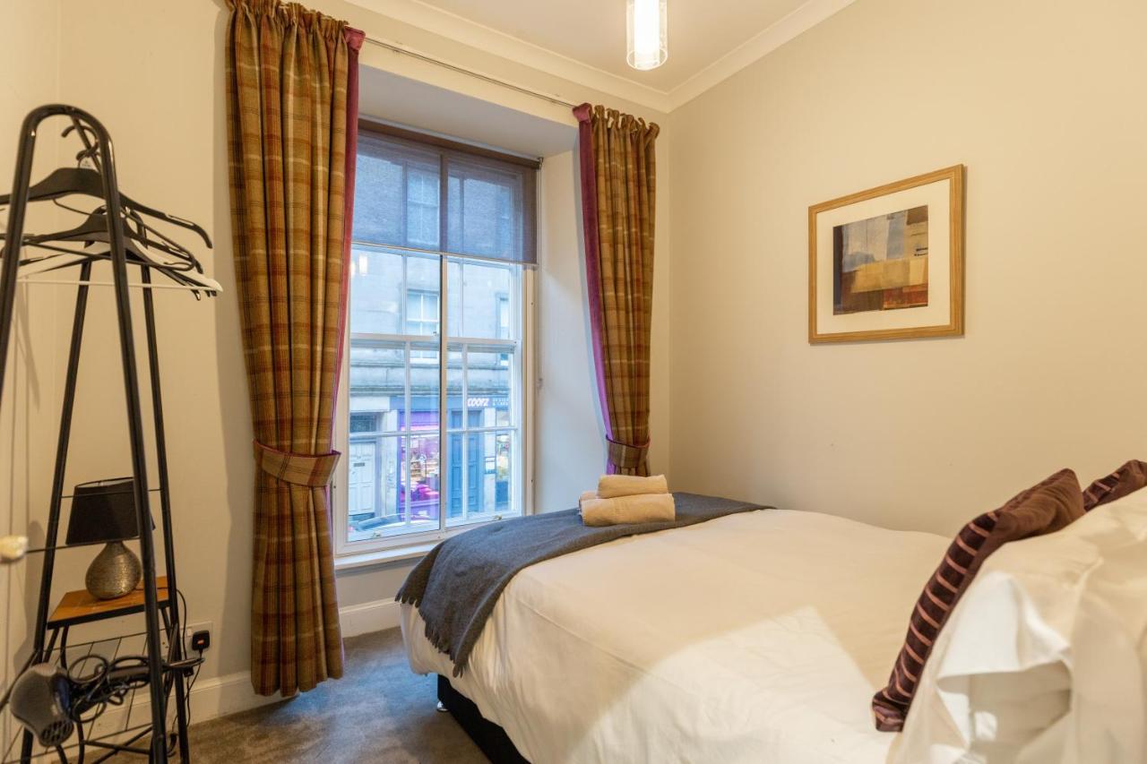 Two Bedroom Apartment Within Walking Distance To City Centre EDI Exterior photo